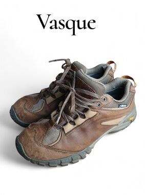 Vasque Women's Size 9 Brown Leather Low-Cut Hiking Boots with Gray Mesh